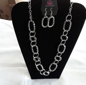 Necklace and earrings set